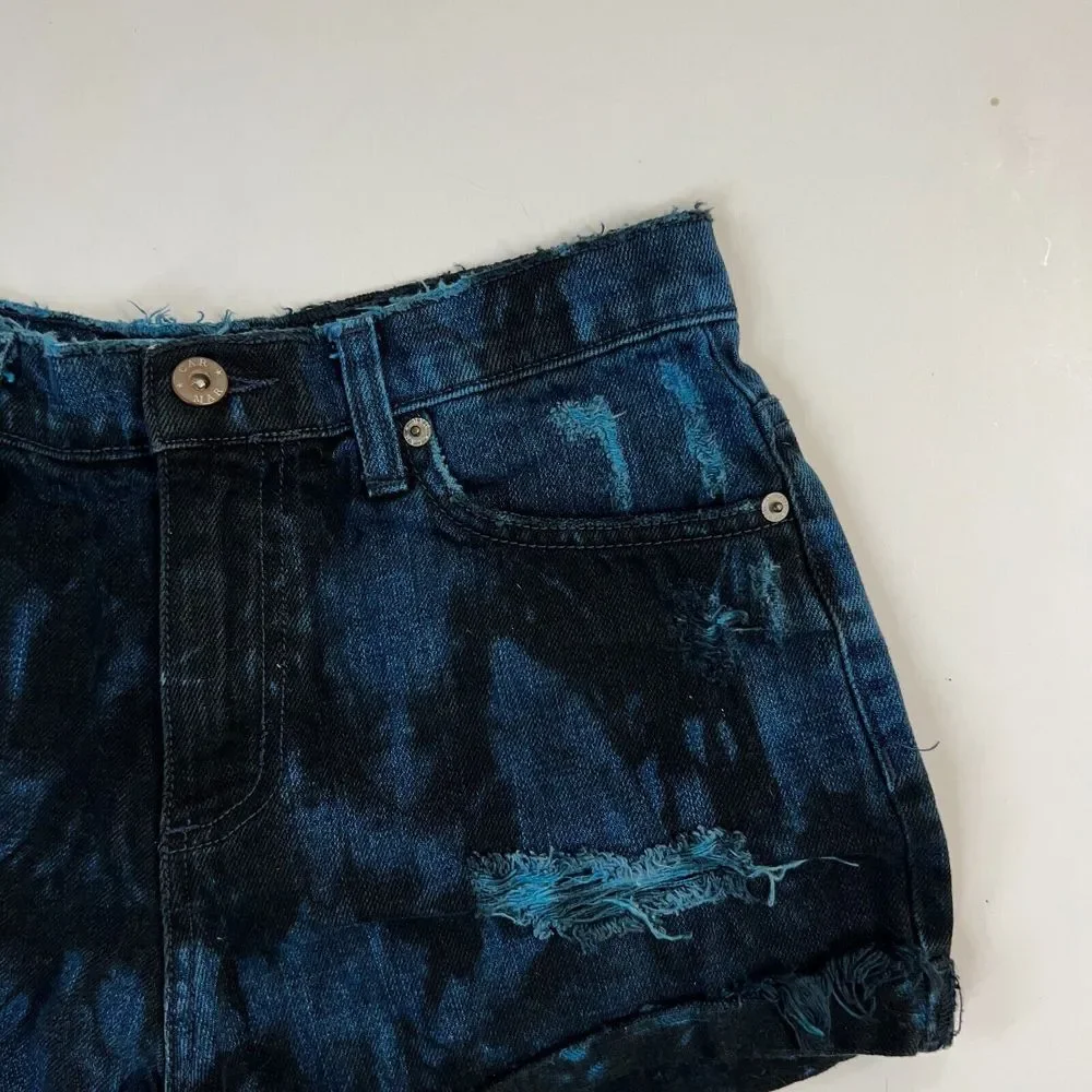 CARMAR Blue Black Tie Dye Cut Off Shorts Size 28 Jean Denim Acid Wash Distressed